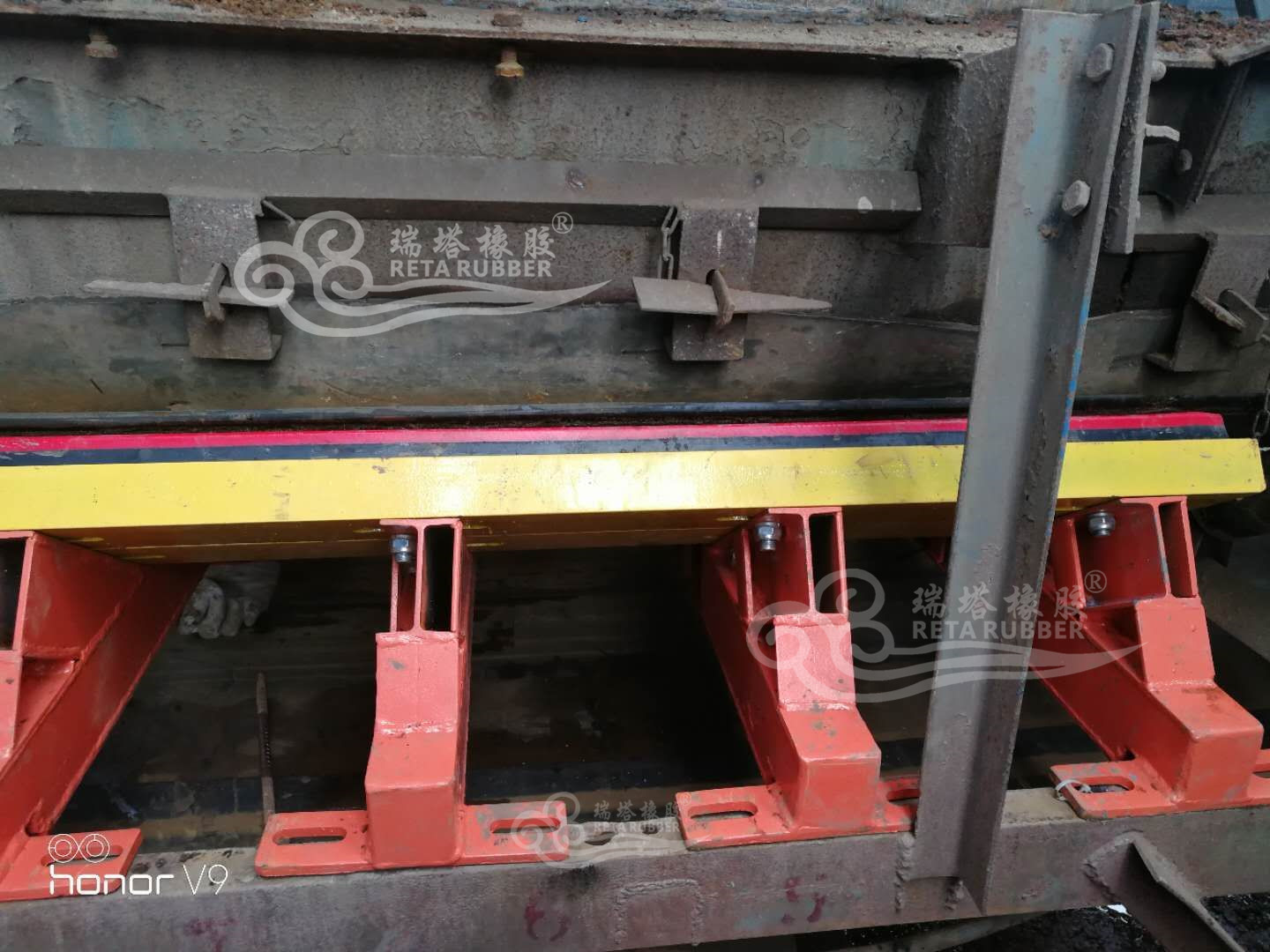 5c81c1d9c5b42.jpg 5c81c1d9c5b42.jpg