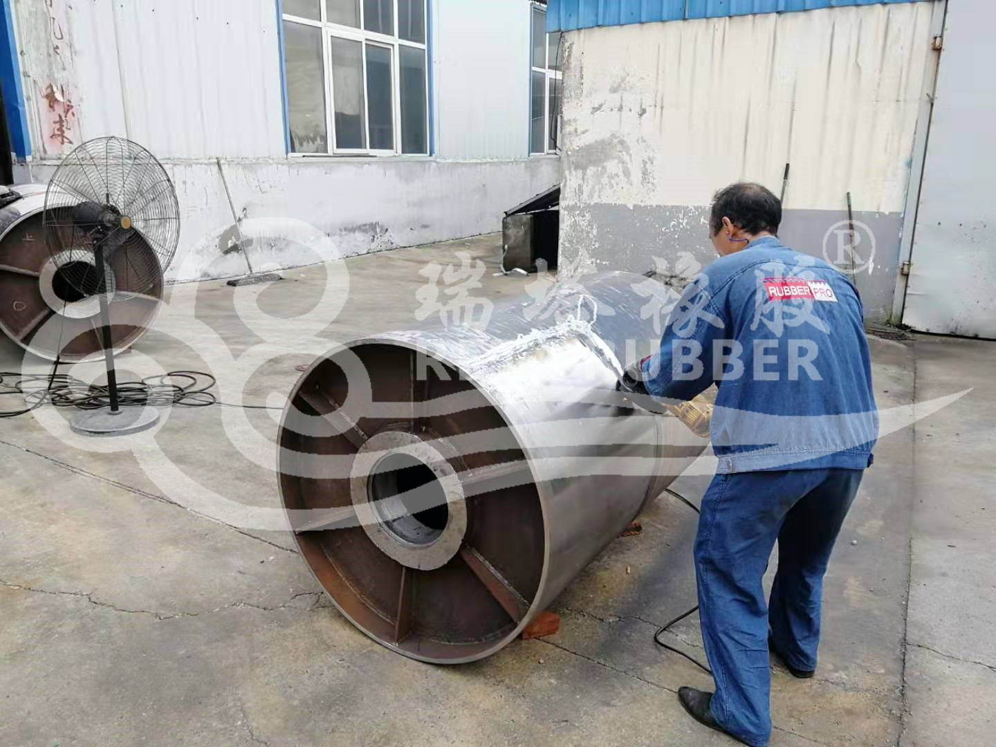 5d5e369be1b61.jpg 5d5e369be1b61.jpg