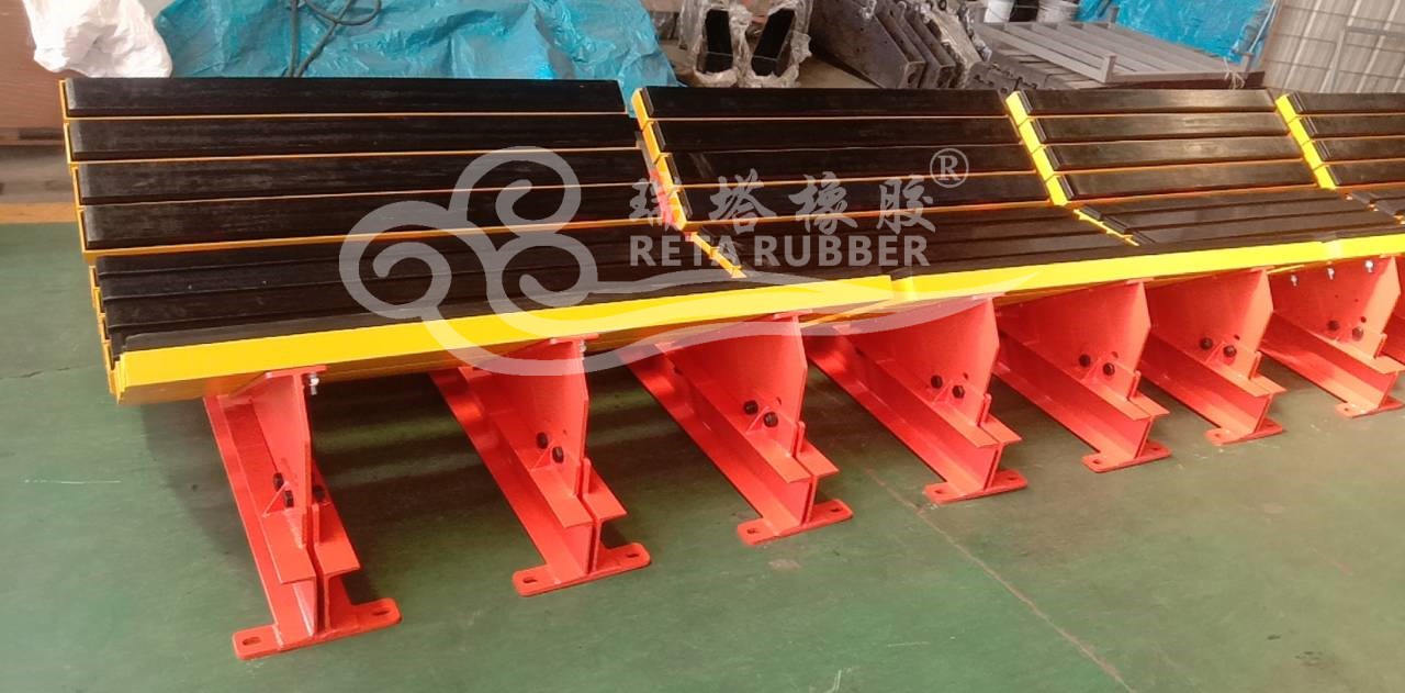 瑞塔橡膠阻燃可調(diào)式緩沖床發(fā)貨
